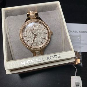 Rose gold crystal Pavé MK watch✨